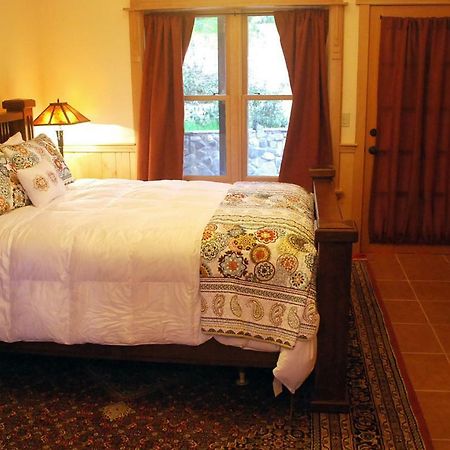 Sierra Trails Inn Mariposa Kültér fotó
